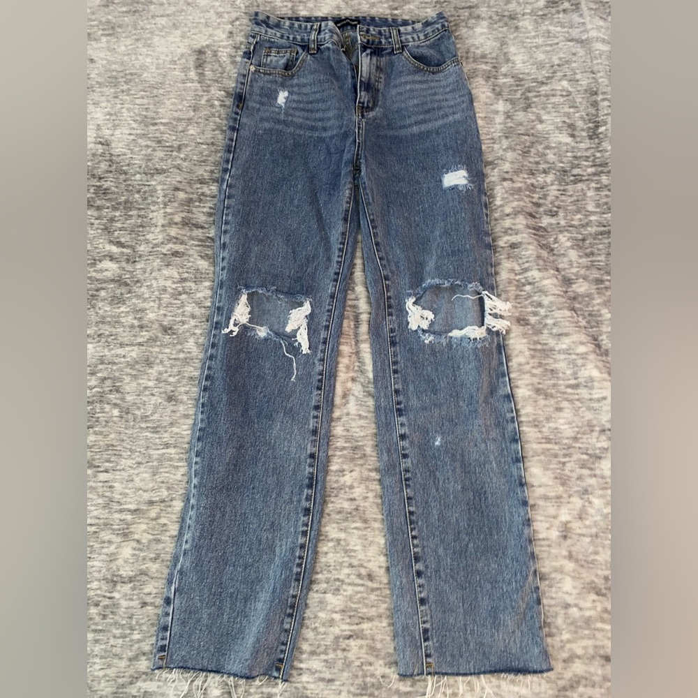 Jeans &. Bottoms